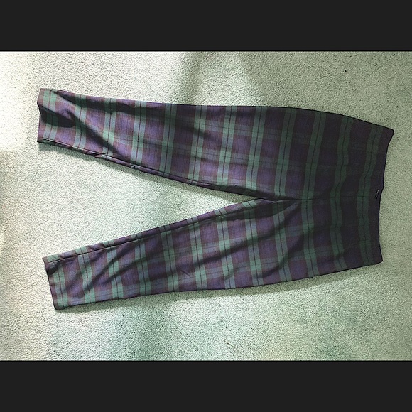 Talbots Capri - Picture 1 of 9